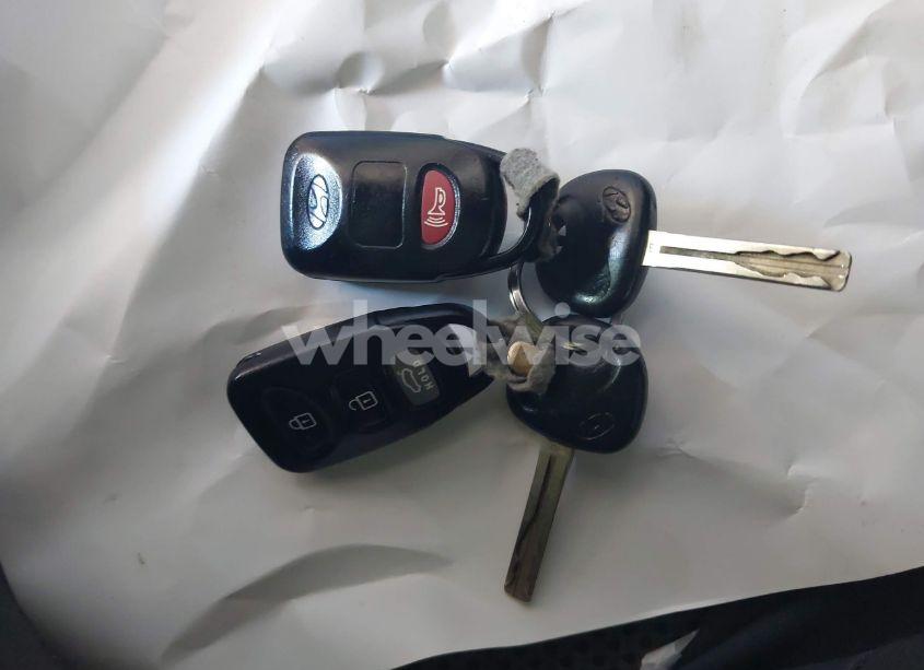 Photo 11 of 2011 Hyundai Sonata GLS (VIN 5NPEB4AC4BH289339)