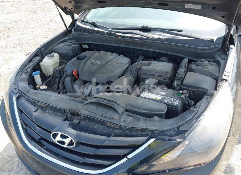 Photo 6 of 2011 Hyundai Sonata GLS (VIN 5NPEB4AC4BH302798)