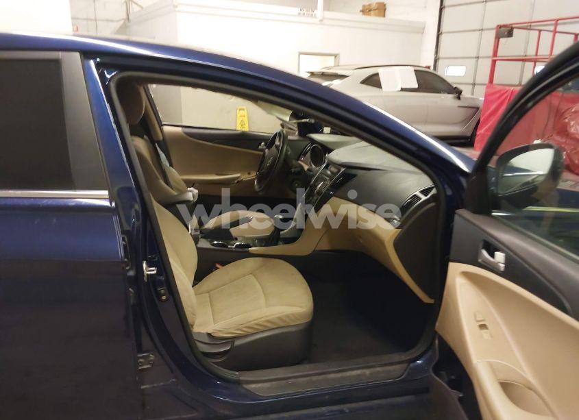 Photo 5 of 2011 Hyundai Sonata GLS (VIN 5NPEB4AC4BH305636)