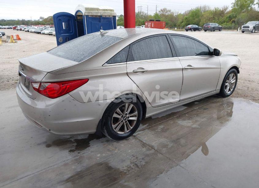 Photo 4 of 2012 Hyundai Sonata GLS (VIN 5NPEB4AC4CH320493)