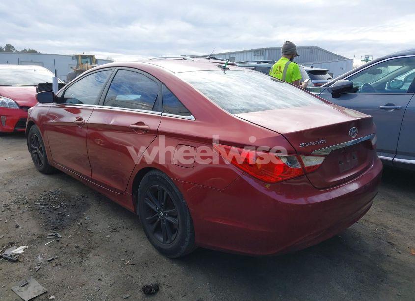 Photo 3 of 2012 Hyundai Sonata GLS (VIN 5NPEB4AC4CH335799)