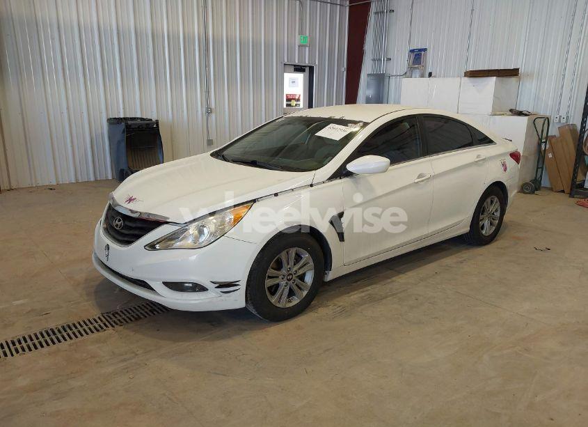Photo 2 of 2012 Hyundai Sonata GLS (VIN 5NPEB4AC4CH368575)