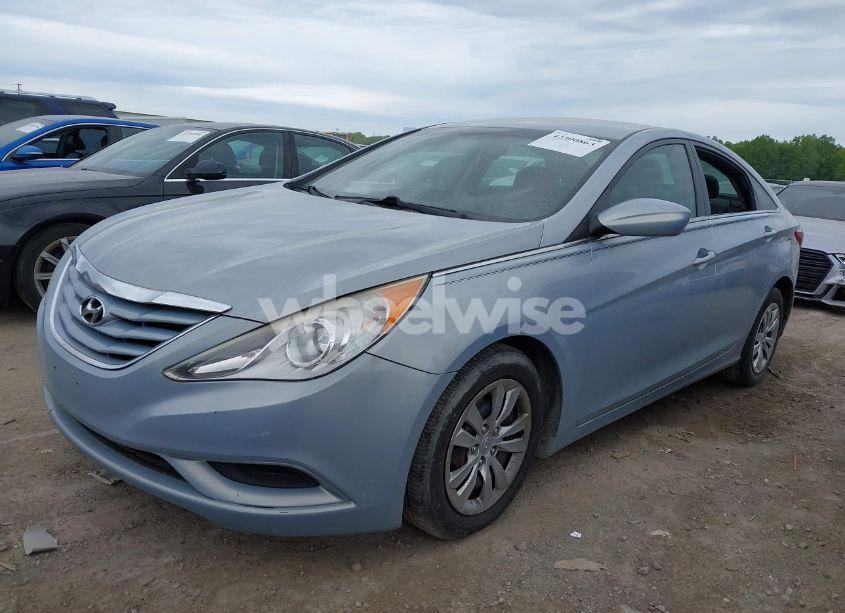 Photo 2 of 2012 Hyundai Sonata GLS (VIN 5NPEB4AC4CH368849)