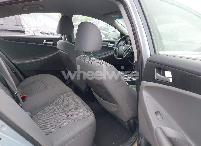 Photo 8 of 2012 Hyundai Sonata GLS (VIN 5NPEB4AC4CH368849)