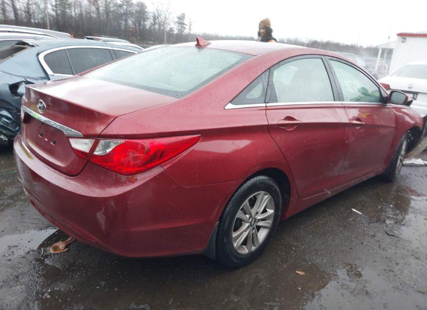 Photo 4 of 2012 Hyundai Sonata GLS (VIN 5NPEB4AC4CH373761)
