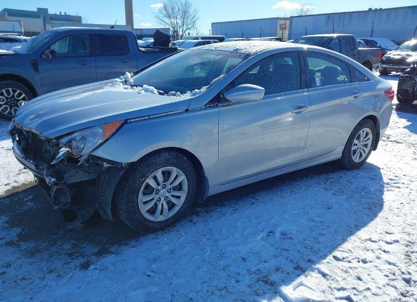 Photo 2 of 2012 Hyundai Sonata GLS (VIN 5NPEB4AC4CH381407)