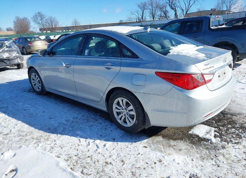 Photo 3 of 2012 Hyundai Sonata GLS (VIN 5NPEB4AC4CH381407)