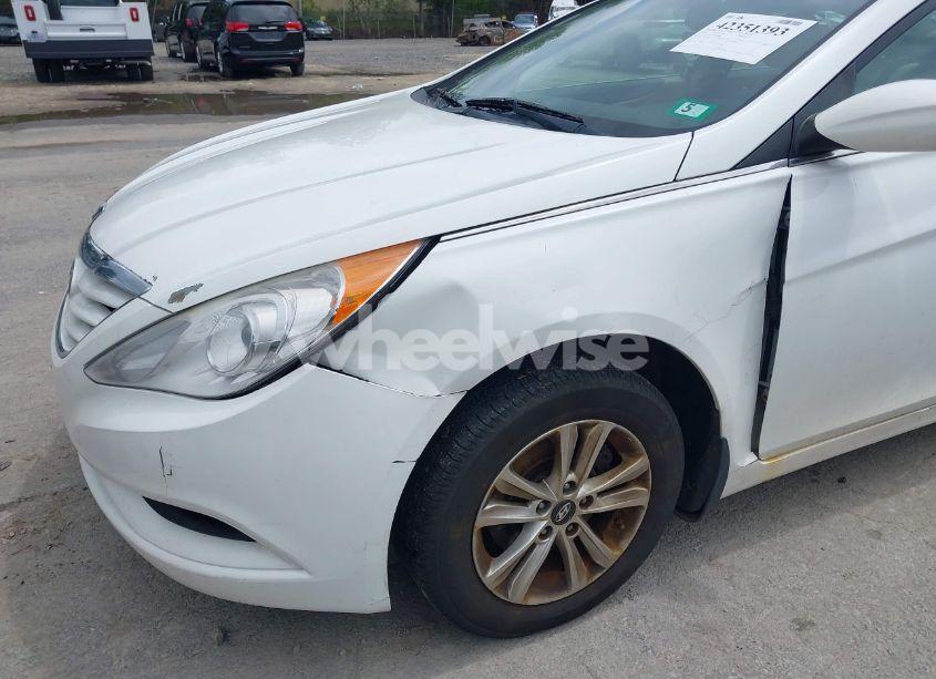 Photo 6 of 2012 Hyundai Sonata GLS (VIN 5NPEB4AC4CH402871)