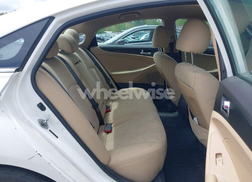 Photo 8 of 2012 Hyundai Sonata GLS (VIN 5NPEB4AC4CH402871)