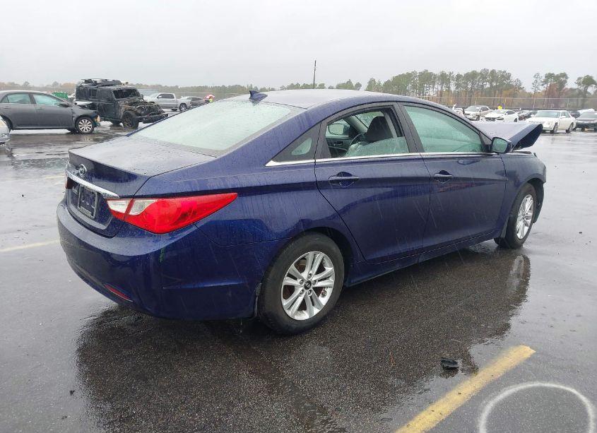 Photo 4 of 2012 Hyundai Sonata GLS (VIN 5NPEB4AC4CH404457)