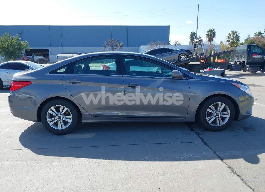 Photo 13 of 2012 Hyundai Sonata GLS (VIN 5NPEB4AC4CH412834)