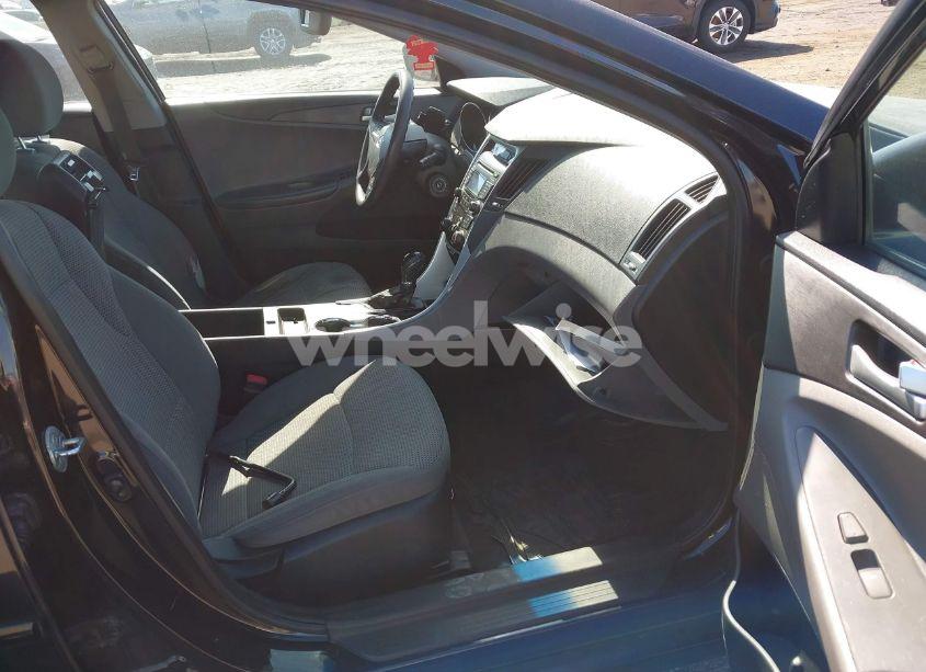 Photo 5 of 2012 Hyundai Sonata GLS (VIN 5NPEB4AC4CH426104)