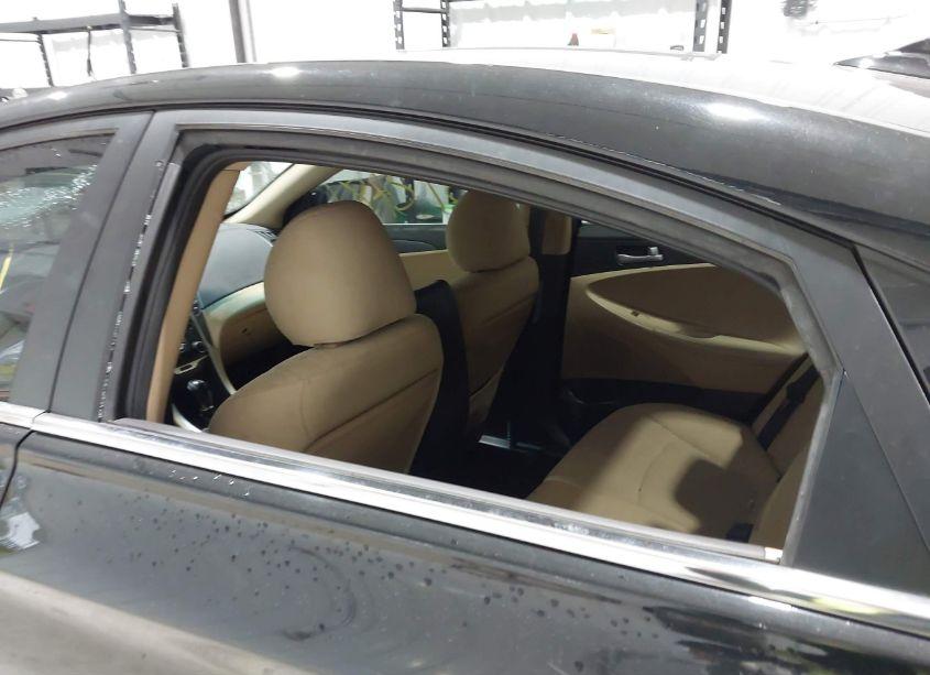 Photo 6 of 2012 Hyundai Sonata GLS (VIN 5NPEB4AC4CH431058)