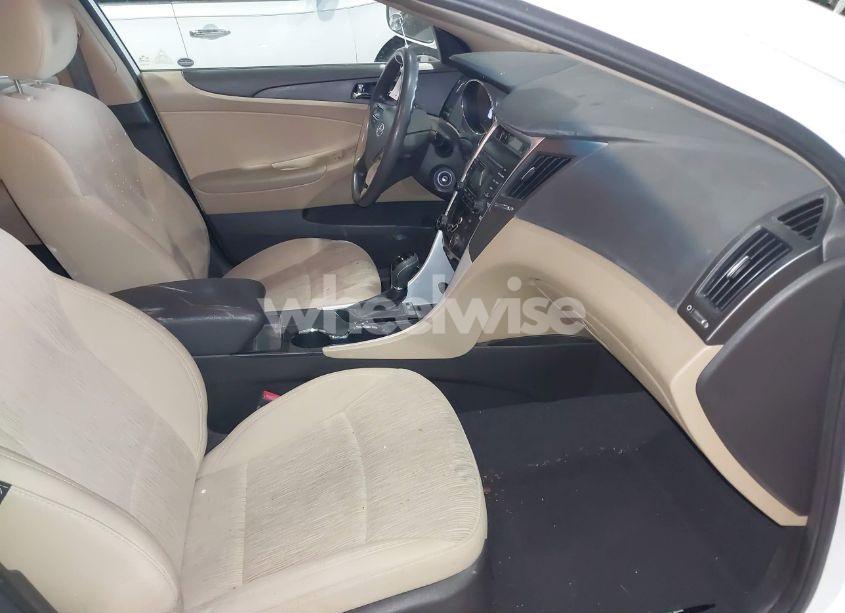 Photo 5 of 2012 Hyundai Sonata GLS (VIN 5NPEB4AC4CH435062)