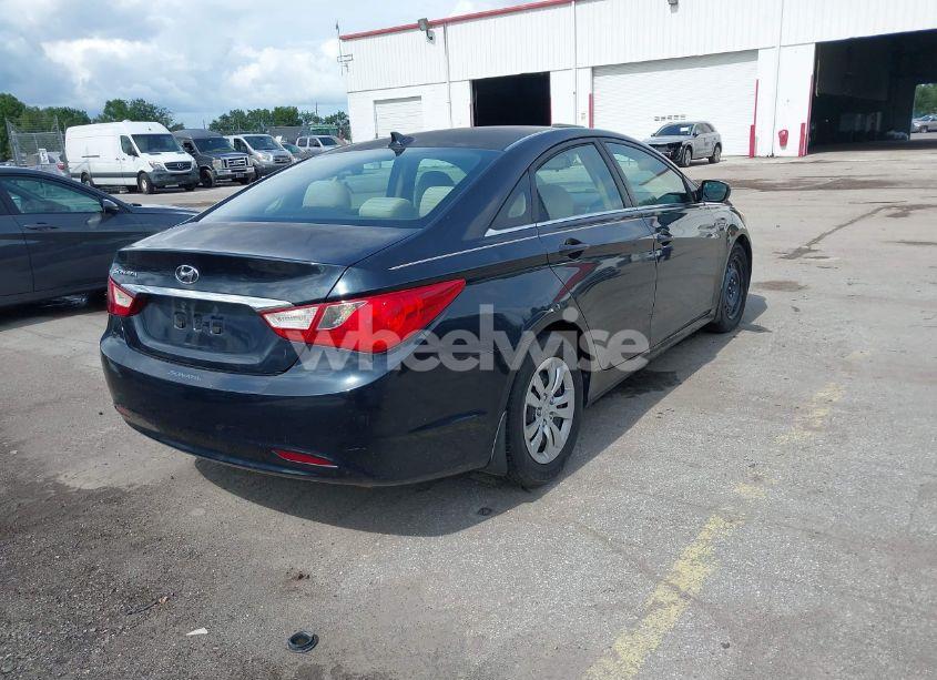 Photo 4 of 2012 Hyundai Sonata GLS (VIN 5NPEB4AC4CH448359)