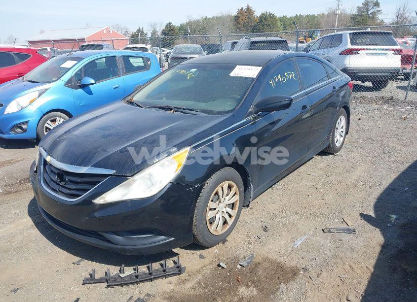 Photo 2 of 2012 Hyundai Sonata GLS (VIN 5NPEB4AC4CH455893)