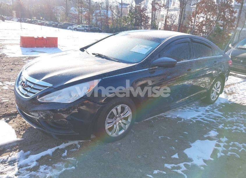 Photo 2 of 2012 Hyundai Sonata GLS (VIN 5NPEB4AC4CH463444)