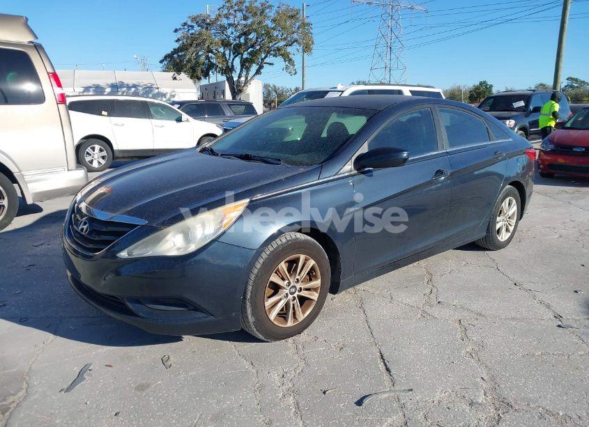 Photo 2 of 2012 Hyundai Sonata GLS (VIN 5NPEB4AC4CH475920)