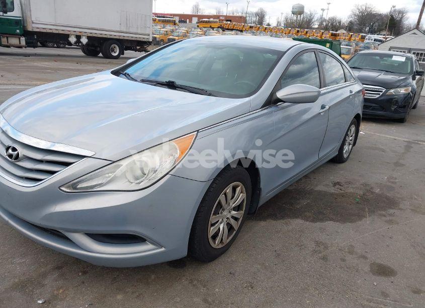 Photo 2 of 2012 Hyundai Sonata GLS (VIN 5NPEB4AC4CH483581)