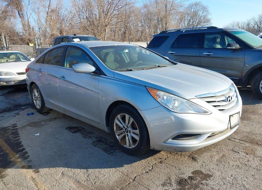 2012 Hyundai Sonata GLS (VIN 5NPEB4AC4CH490823) main photo