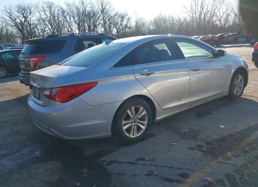 Photo 4 of 2012 Hyundai Sonata GLS (VIN 5NPEB4AC4CH490823)
