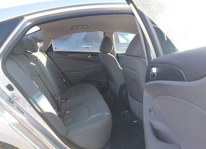 Photo 8 of 2012 Hyundai Sonata GLS (VIN 5NPEB4AC4CH490823)