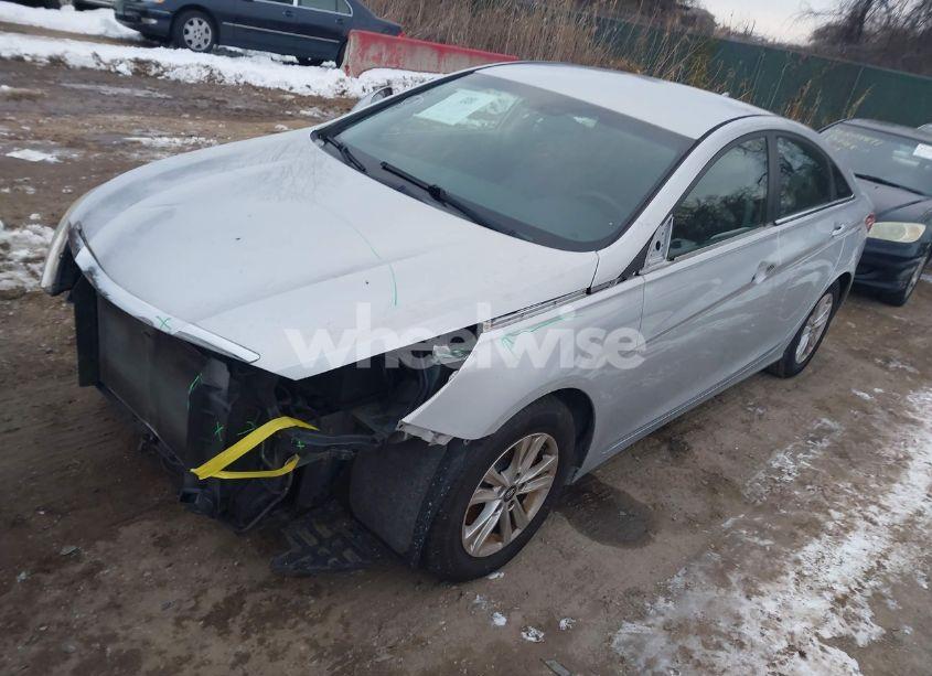 Photo 2 of 2012 Hyundai Sonata GLS (VIN 5NPEB4AC4CH494774)