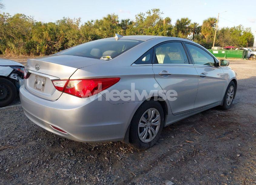 Photo 4 of 2012 Hyundai Sonata GLS (VIN 5NPEB4AC4CH501321)