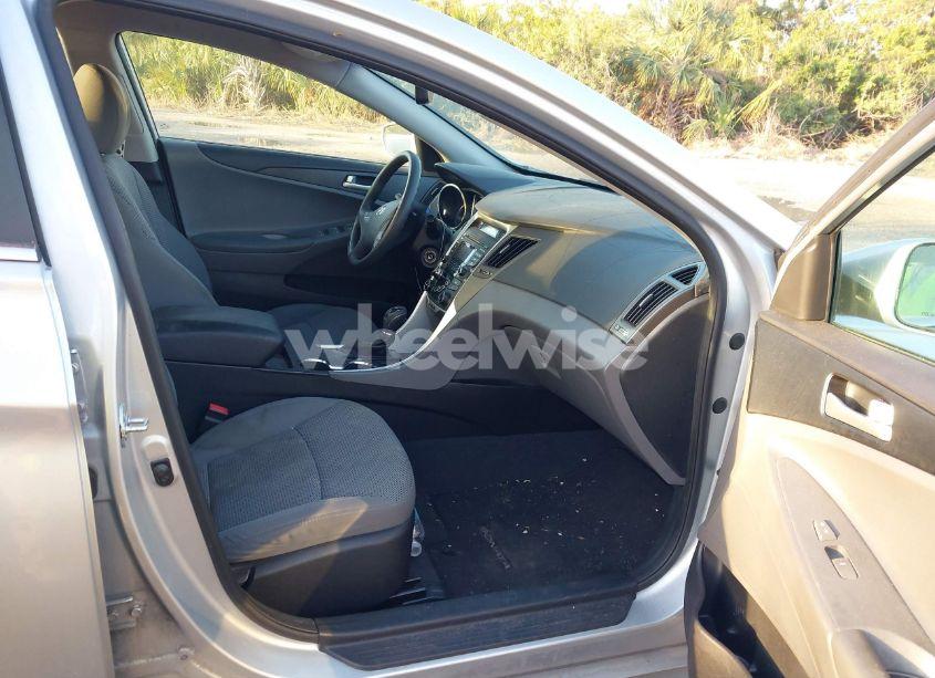 Photo 5 of 2012 Hyundai Sonata GLS (VIN 5NPEB4AC4CH501321)