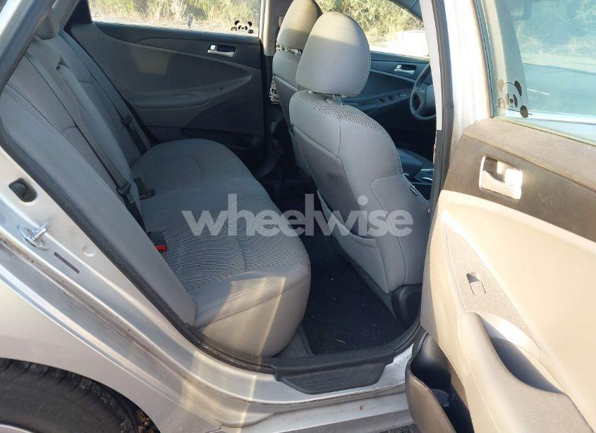 Photo 8 of 2012 Hyundai Sonata GLS (VIN 5NPEB4AC4CH501321)