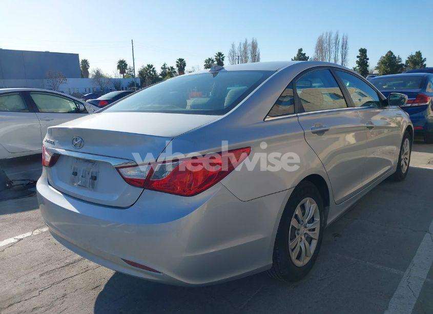 Photo 4 of 2013 Hyundai Sonata GLS (VIN 5NPEB4AC4DH509209)