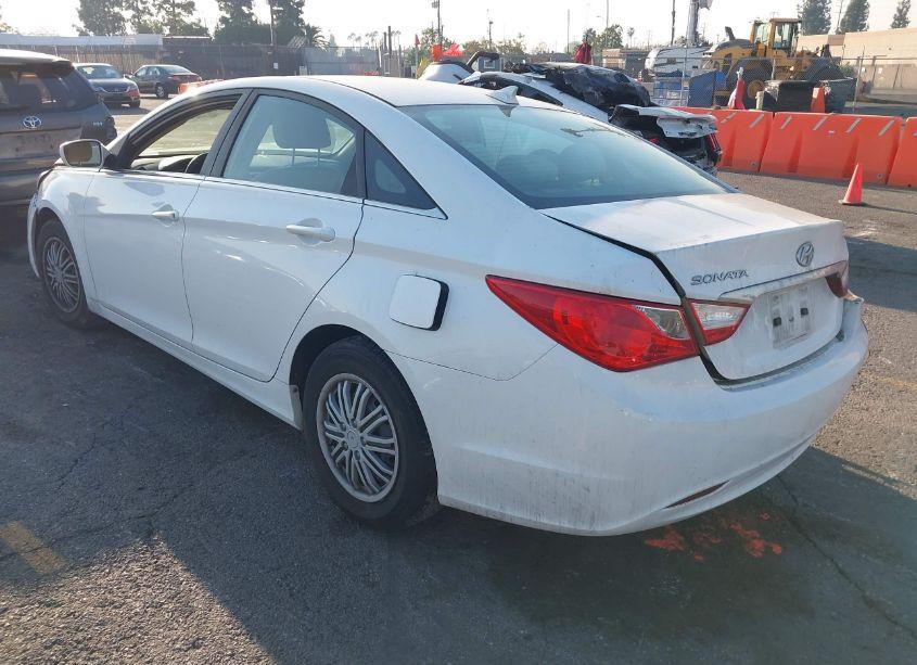 Photo 3 of 2013 Hyundai Sonata GLS (VIN 5NPEB4AC4DH514734)