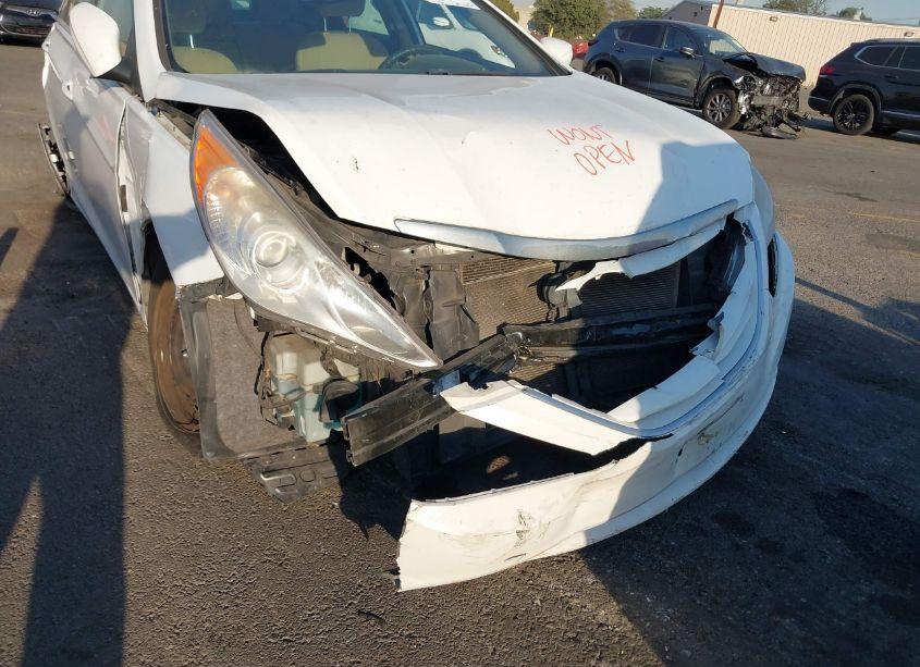 Photo 6 of 2013 Hyundai Sonata GLS (VIN 5NPEB4AC4DH514734)