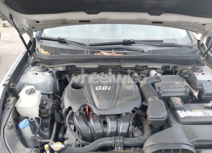 Photo 10 of 2013 Hyundai Sonata GLS (VIN 5NPEB4AC4DH539357)