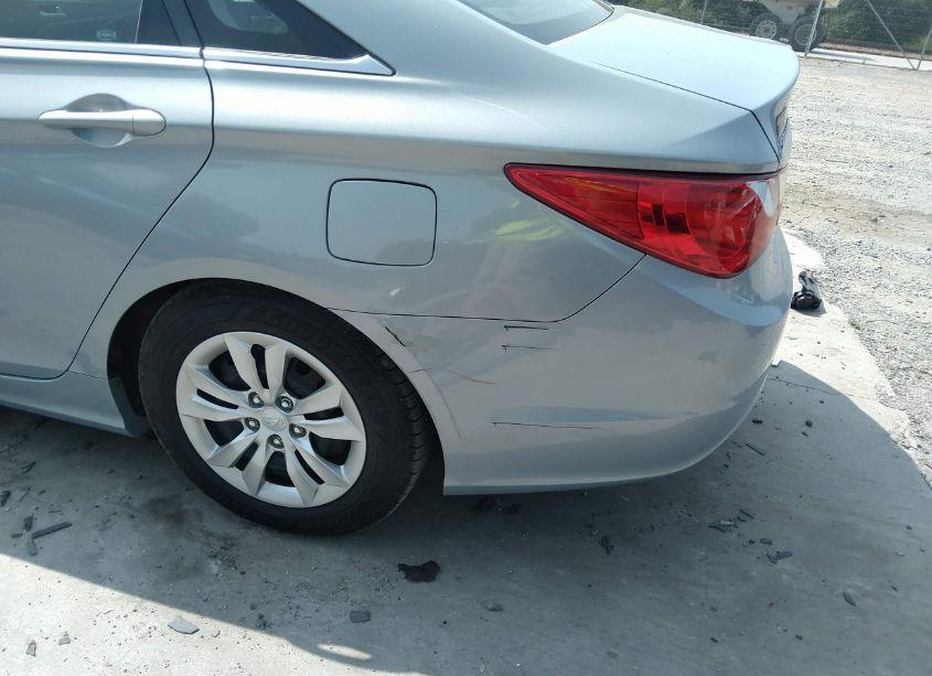 Photo 17 of 2013 Hyundai Sonata GLS (VIN 5NPEB4AC4DH547006)