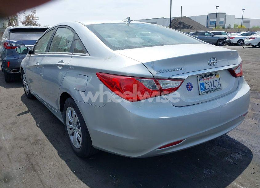 Photo 3 of 2013 Hyundai Sonata GLS (VIN 5NPEB4AC4DH548186)