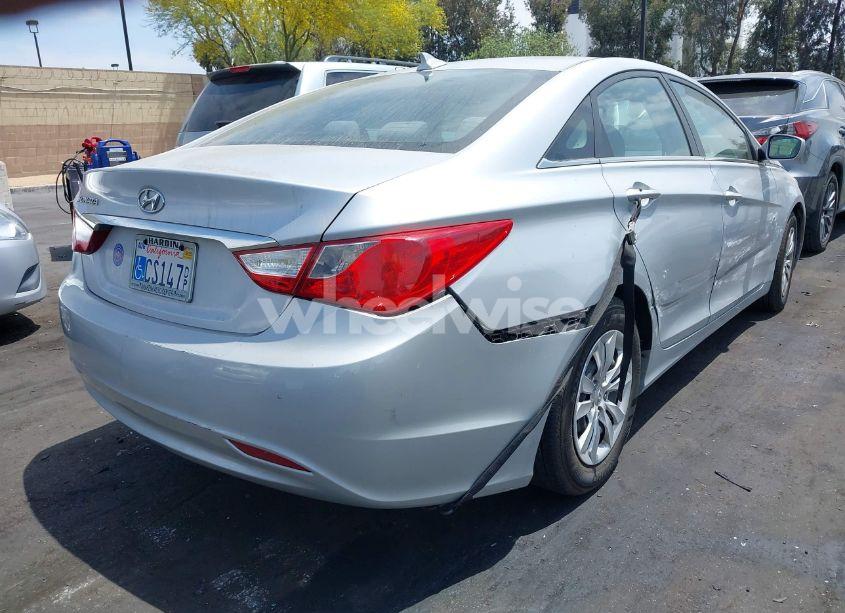 Photo 4 of 2013 Hyundai Sonata GLS (VIN 5NPEB4AC4DH548186)