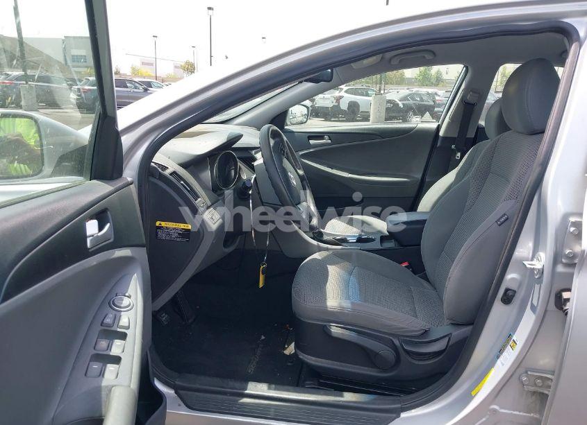 Photo 5 of 2013 Hyundai Sonata GLS (VIN 5NPEB4AC4DH548186)