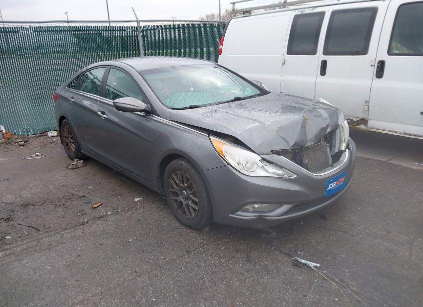 2013 Hyundai Sonata GLS (VIN 5NPEB4AC4DH551069) main photo