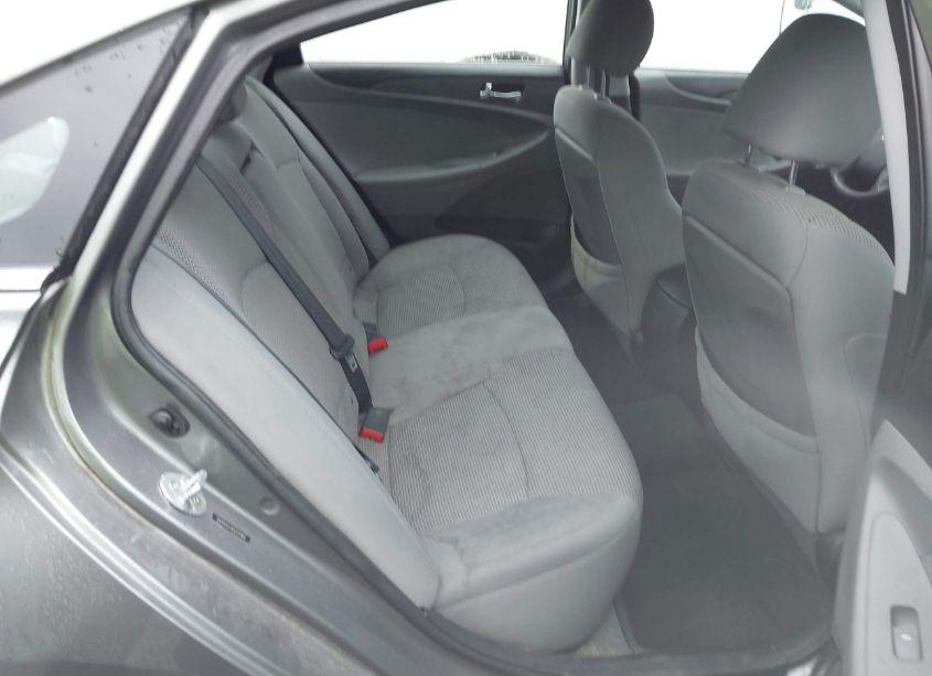 Photo 8 of 2013 Hyundai Sonata GLS (VIN 5NPEB4AC4DH551069)