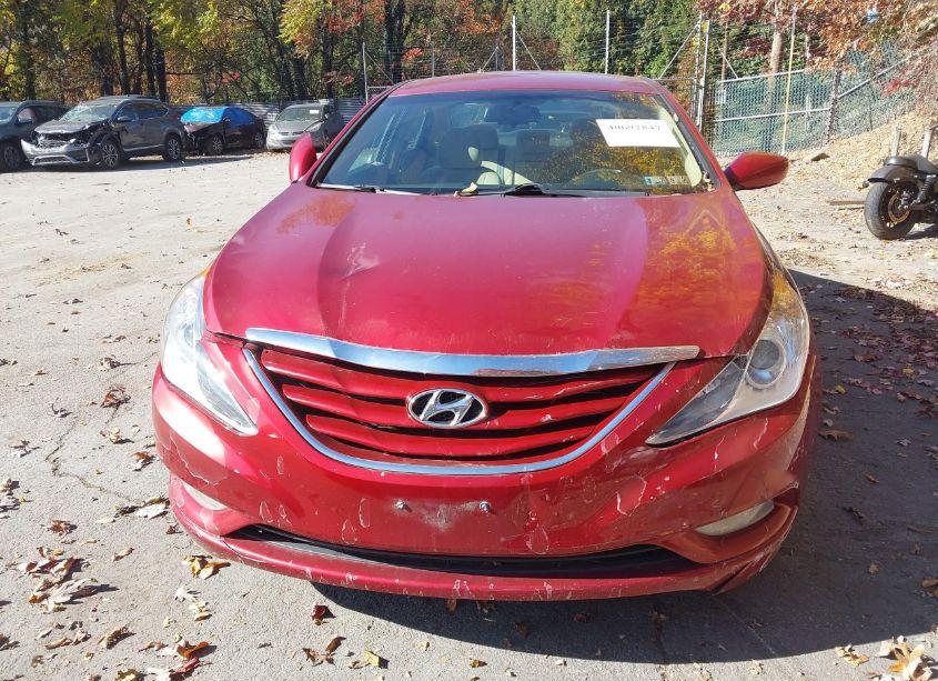 Photo 6 of 2013 Hyundai Sonata GLS (VIN 5NPEB4AC4DH570379)