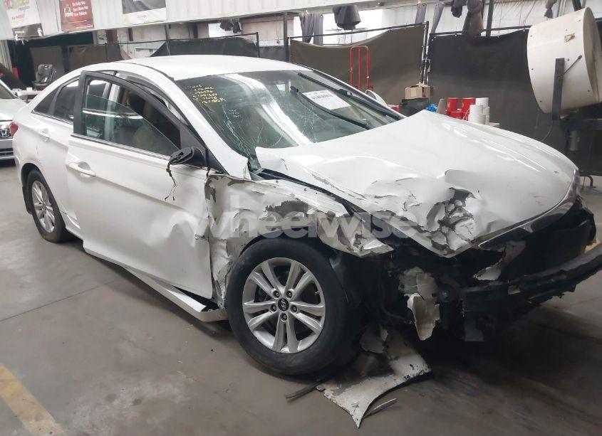 2013 Hyundai Sonata GLS (VIN 5NPEB4AC4DH571256) main photo