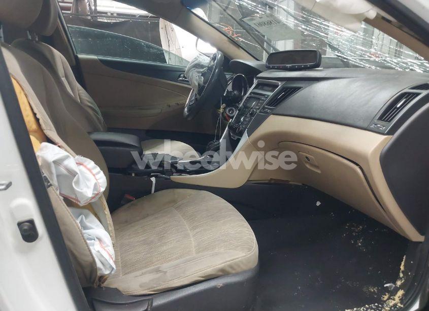 Photo 5 of 2013 Hyundai Sonata GLS (VIN 5NPEB4AC4DH571256)