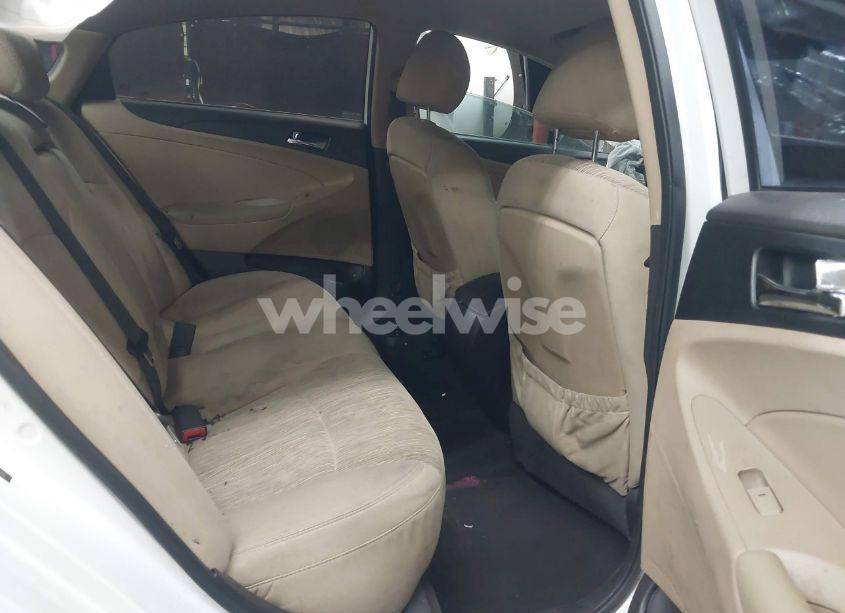 Photo 8 of 2013 Hyundai Sonata GLS (VIN 5NPEB4AC4DH571256)