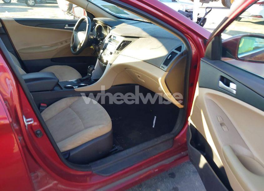 Photo 5 of 2013 Hyundai Sonata GLS (VIN 5NPEB4AC4DH572066)