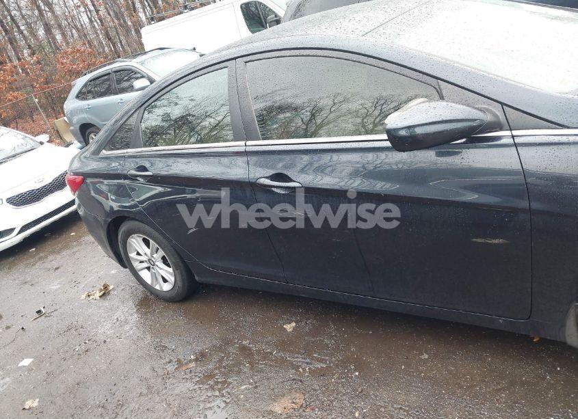 Photo 13 of 2013 Hyundai Sonata GLS (VIN 5NPEB4AC4DH585643)