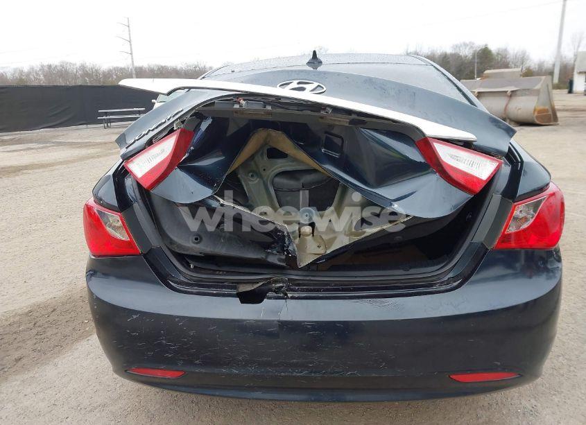 Photo 6 of 2013 Hyundai Sonata GLS (VIN 5NPEB4AC4DH585643)