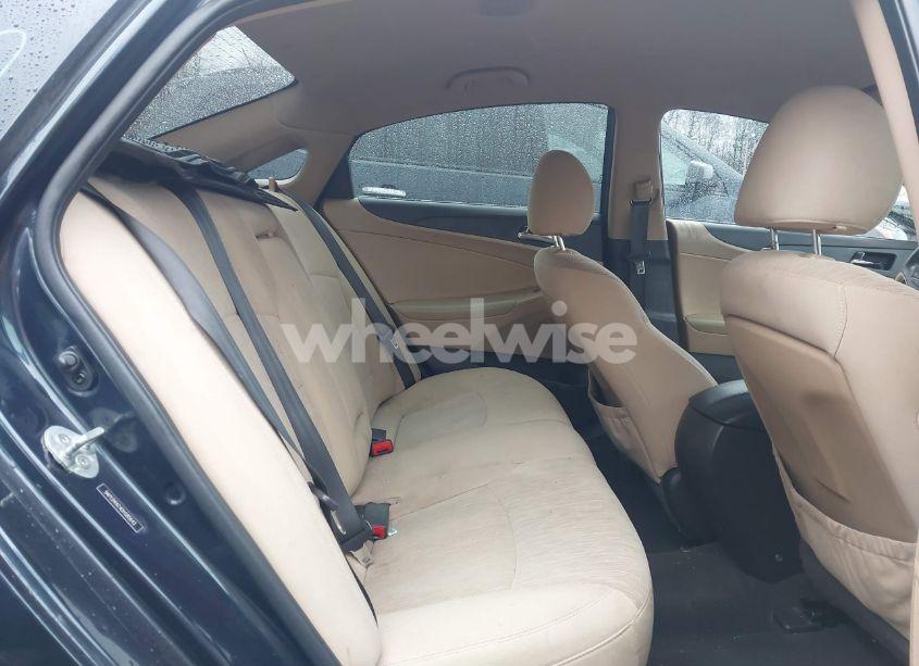 Photo 8 of 2013 Hyundai Sonata GLS (VIN 5NPEB4AC4DH585643)