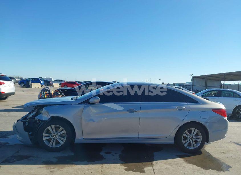 Photo 14 of 2013 Hyundai Sonata GLS (VIN 5NPEB4AC4DH605731)