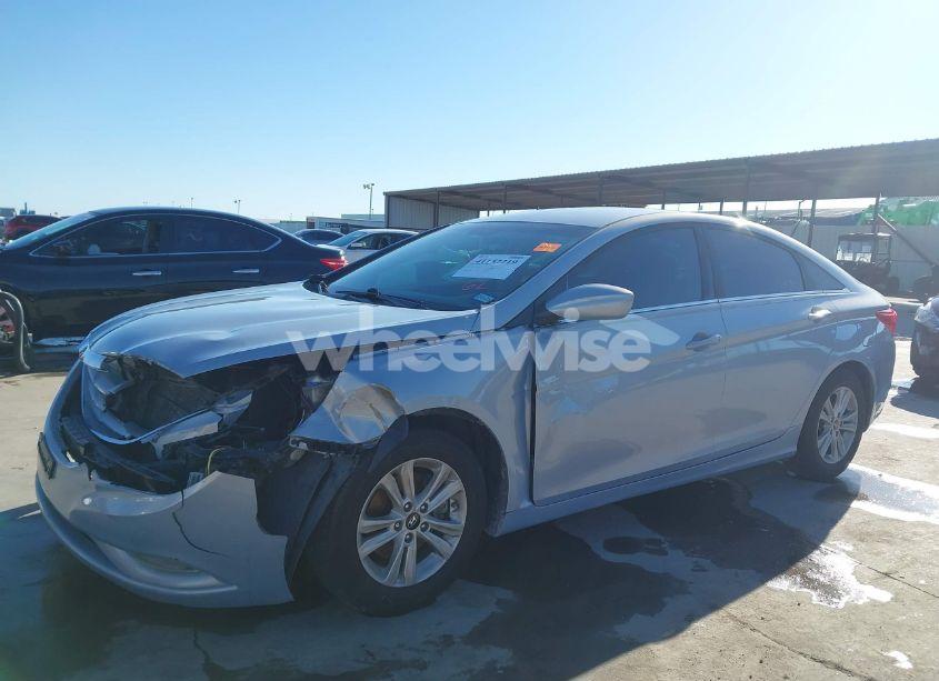 Photo 6 of 2013 Hyundai Sonata GLS (VIN 5NPEB4AC4DH605731)